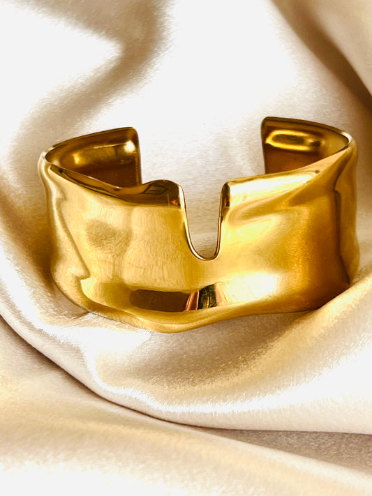Lustre Band  Stainless Steel Gold Cuff