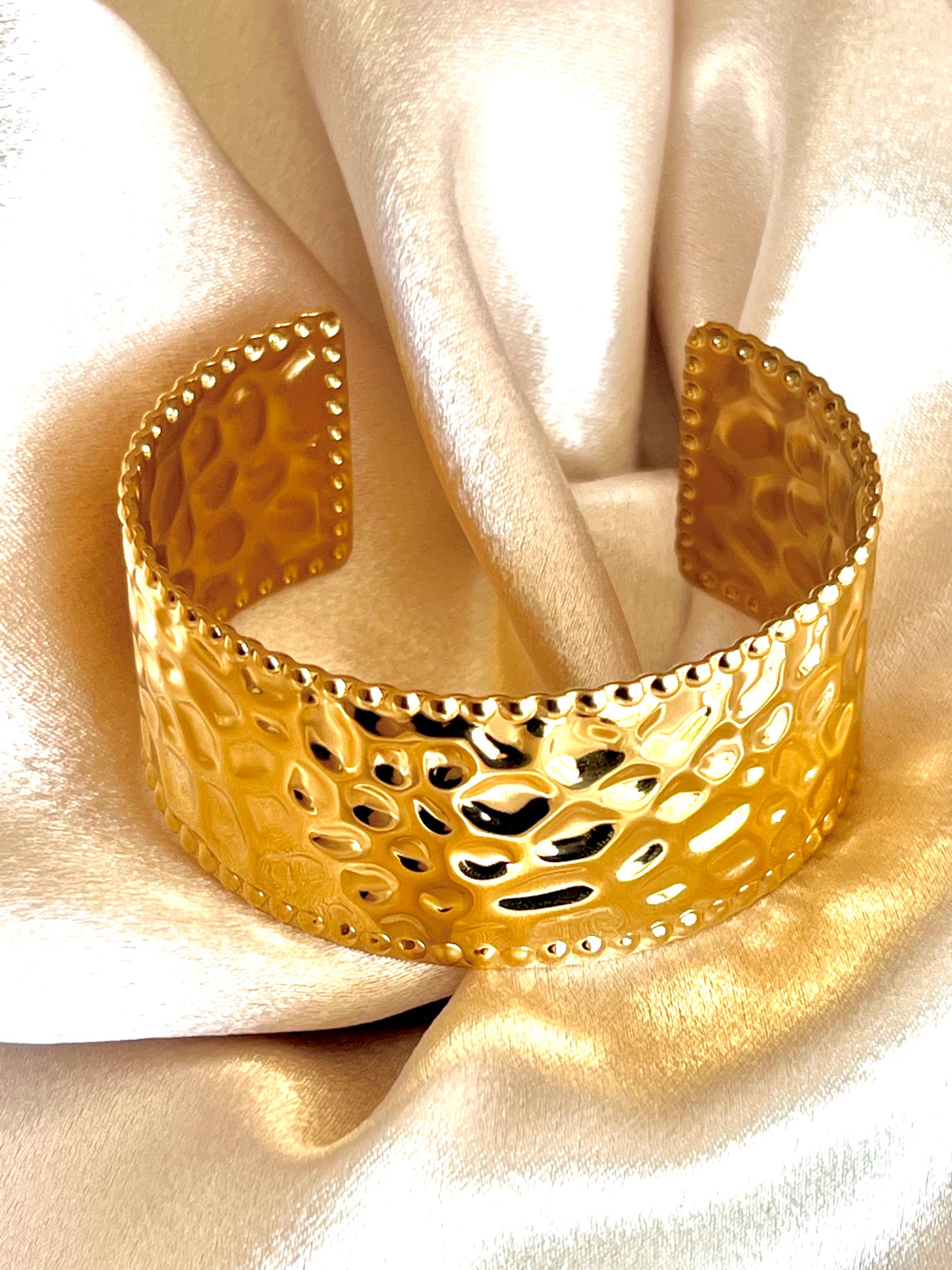 Celestial Shine   Stainless Steel Gold Cuff