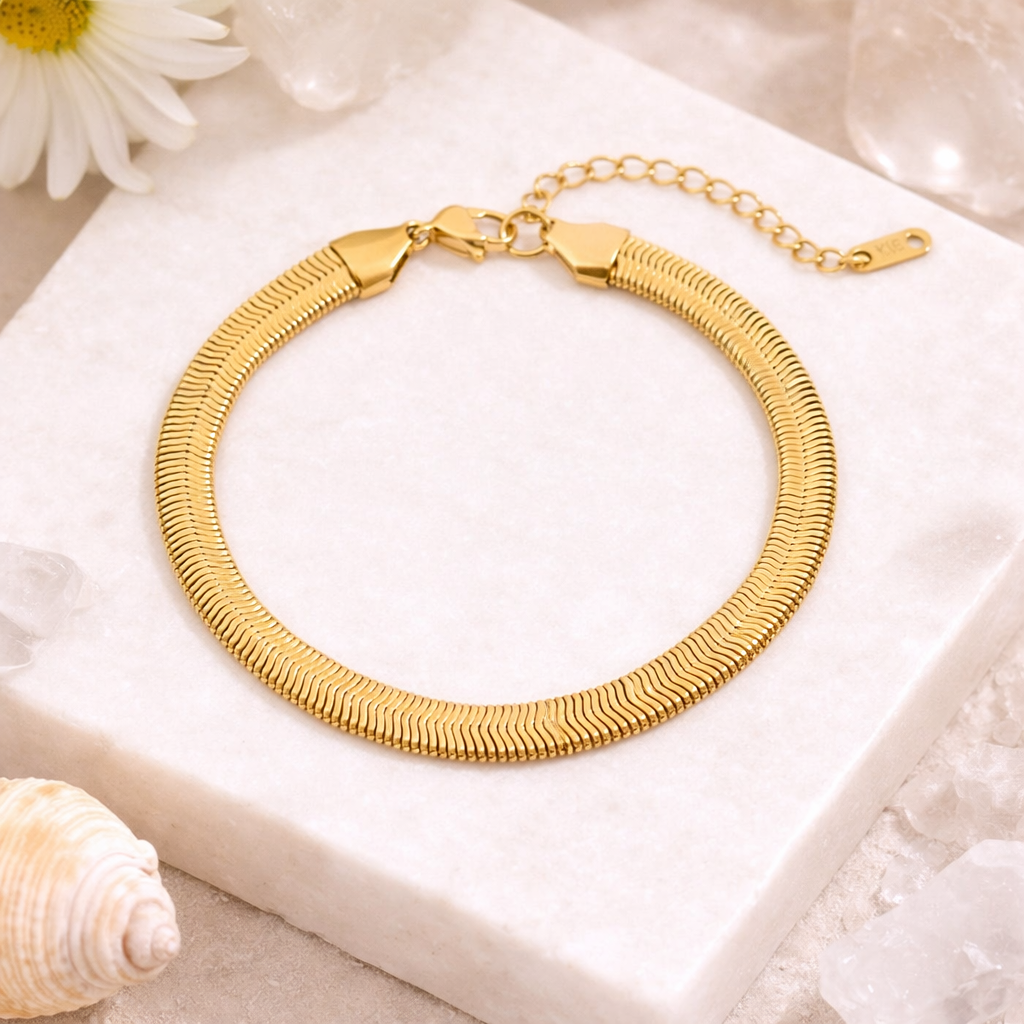 Sleeky Stainless Steel Bracelet