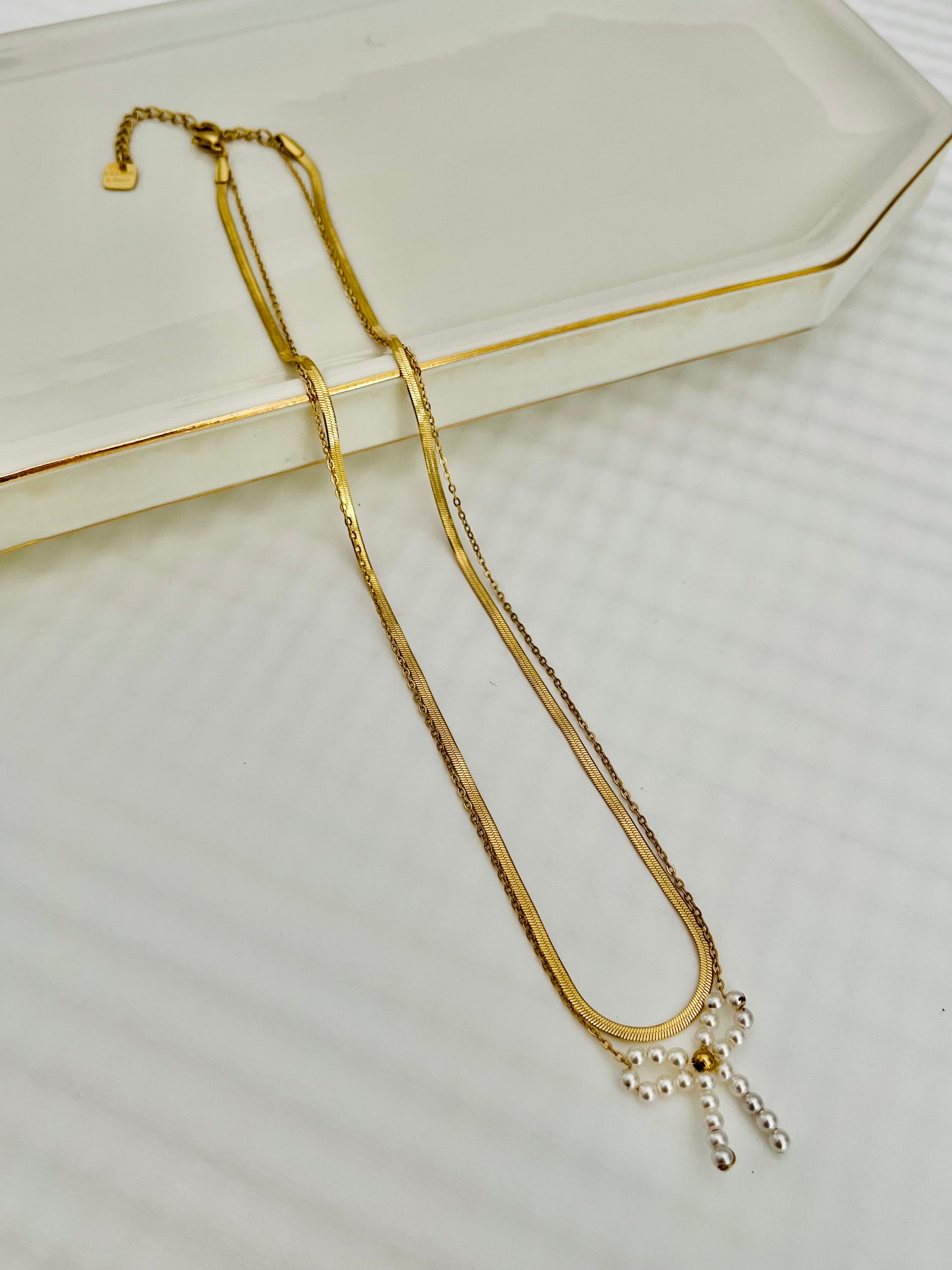 Double Bow Necklace