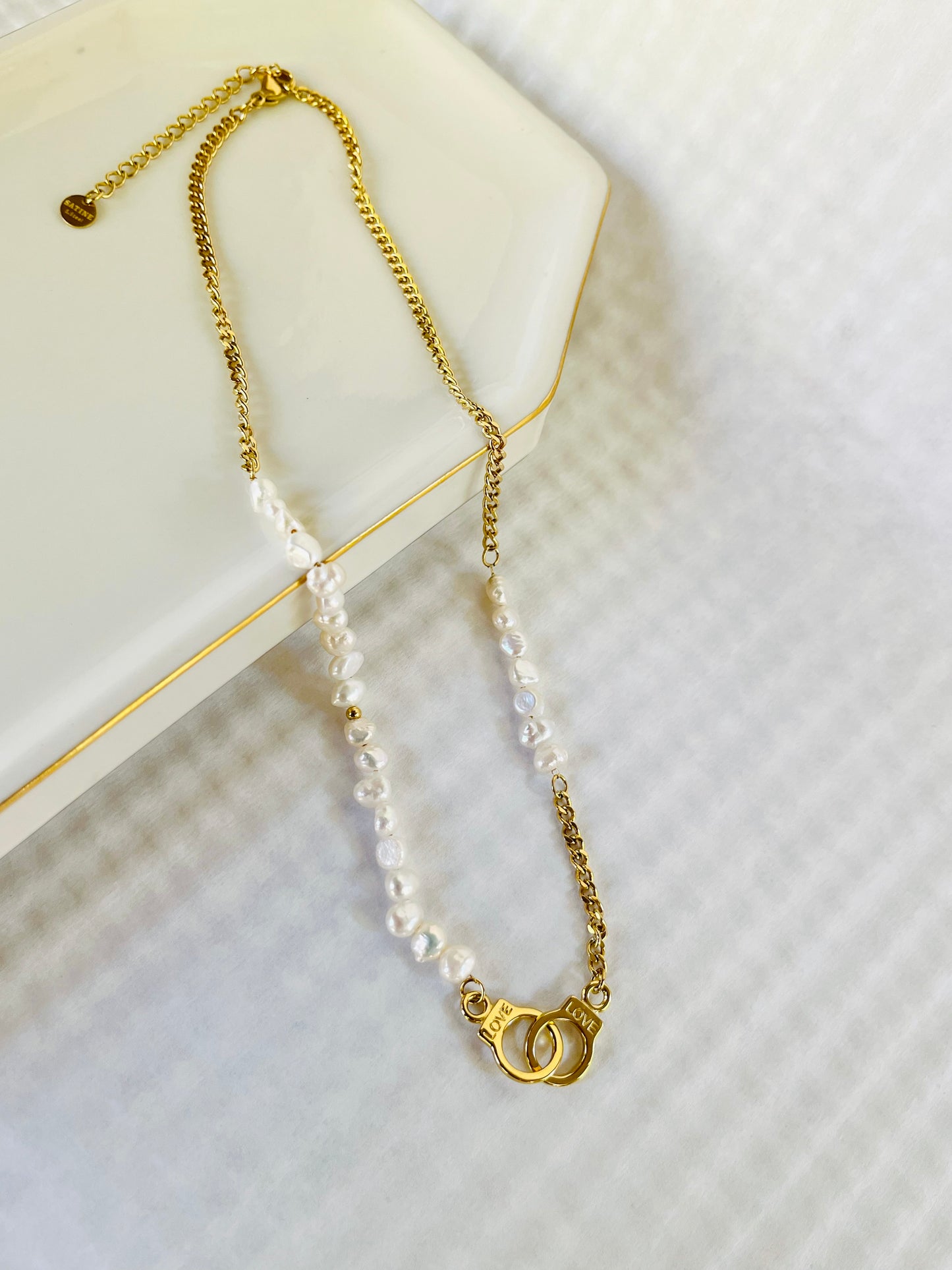 Bound by Elegance Necklace